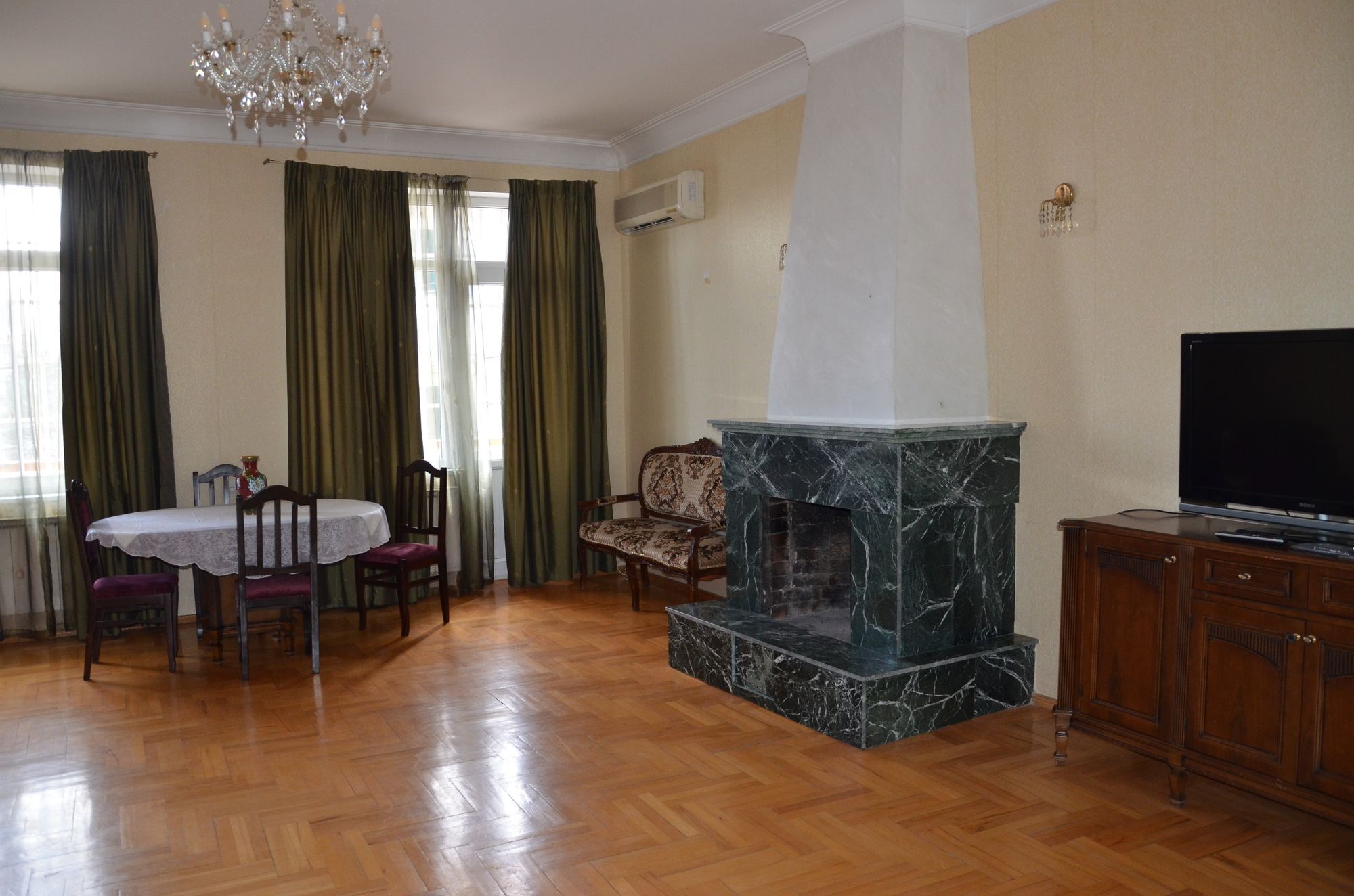 Hotel 125 Tbilisi Bagian luar foto